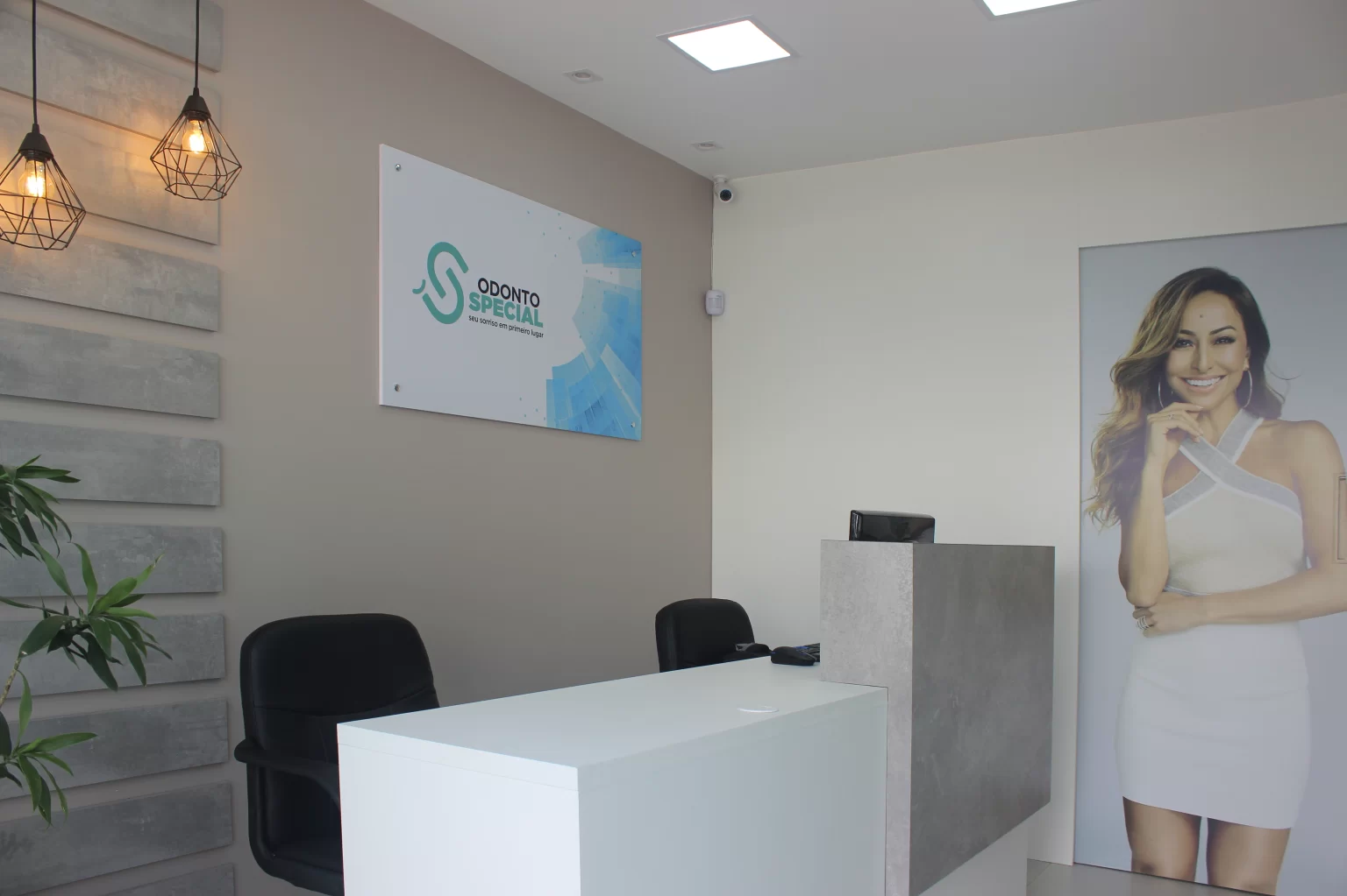 Implantes-dentários-Dentista-Odonto-Special-Lapa-Recepção-2